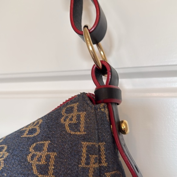 Denim…Dooney and Bourke hobo shoulder bag. - Picture 5 of 15